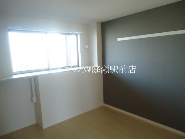 物件内観写真5　(北側洋室)