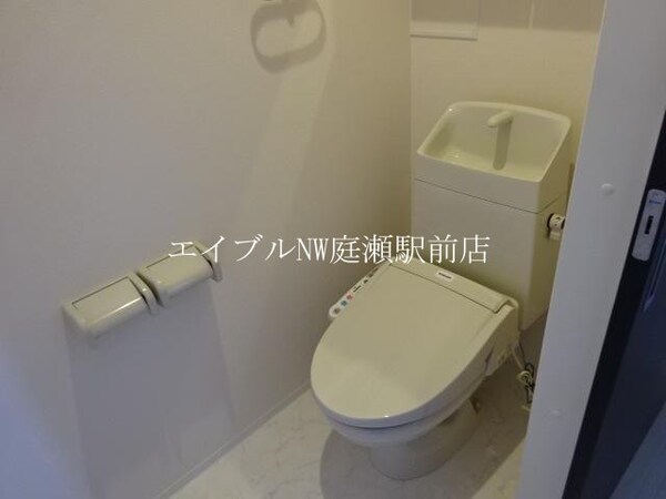 トイレ(シャワー付トイレ)