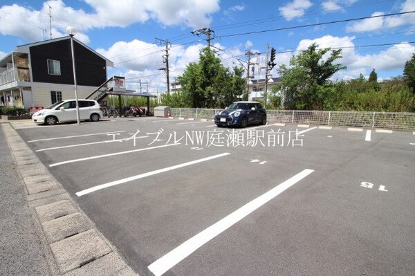 駐車場(駐車場)
