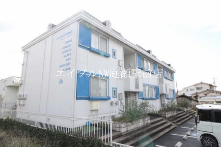 RE APARTMENT外観写真
