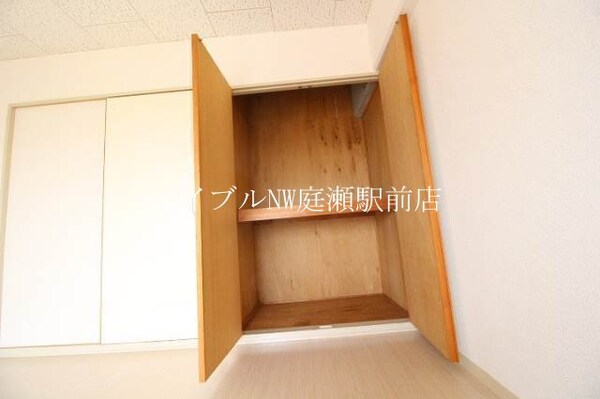 収納(同タイプのお部屋の写真です)