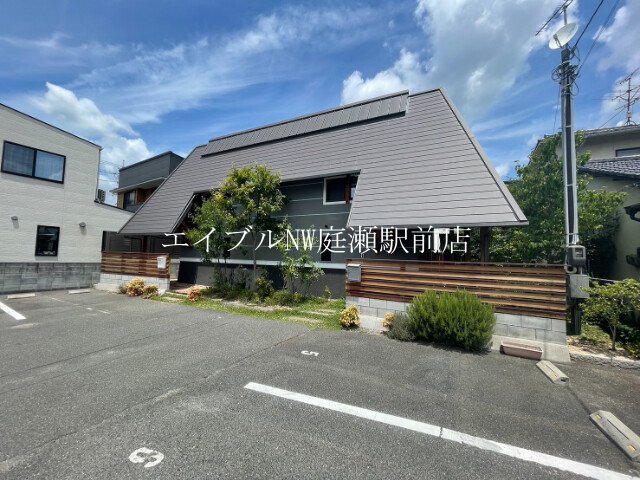 伊島町２丁目メゾネット