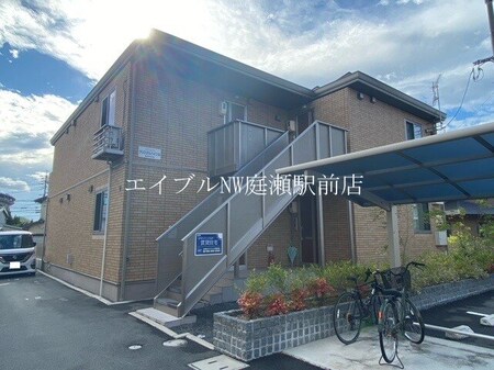 クリスタルハイツＡ外観写真