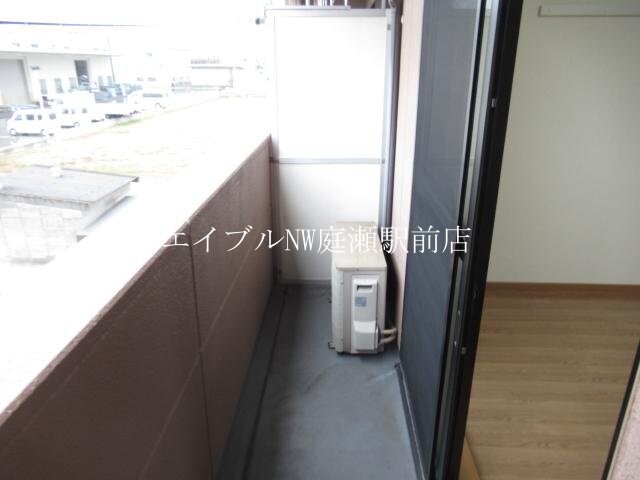 物件内観写真13　(ベランダ)