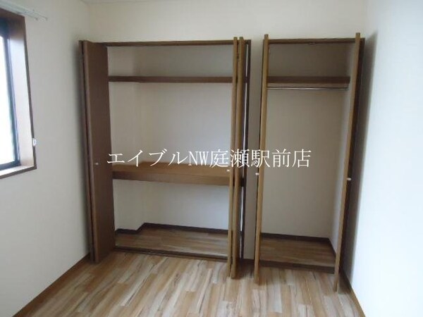 収納(収納)