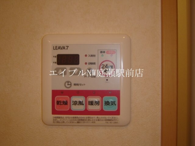 物件内観写真18　(浴室乾燥機)