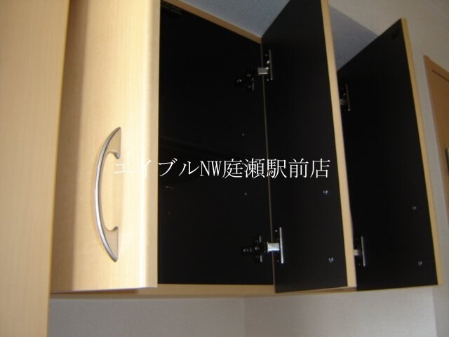 物件内観写真26　(靴箱上部)