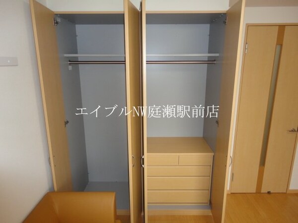 収納(収納)