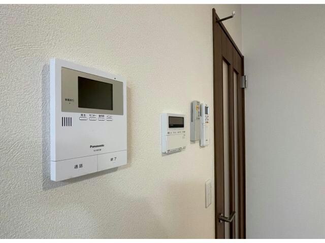 物件内観写真16　(TVモニターホン)