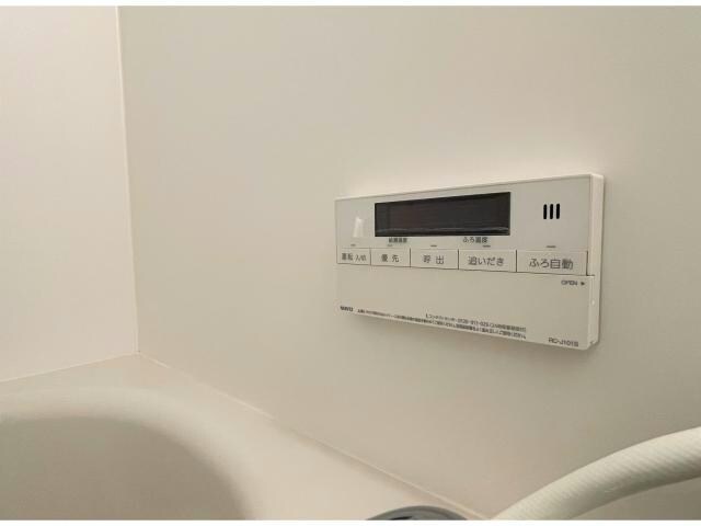 物件内観写真17　(追い焚き機能)