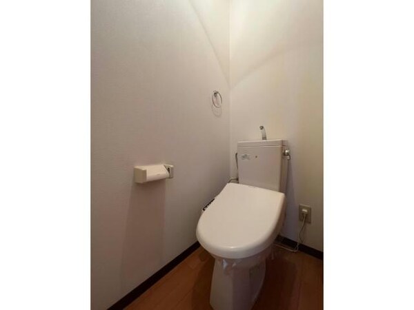 トイレ(温水洗浄便座)