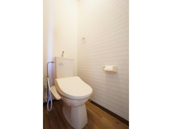 トイレ(温水洗浄便座)