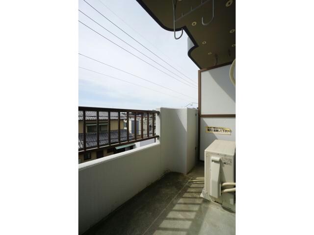 物件内観写真13　(南向き最上階角部屋)