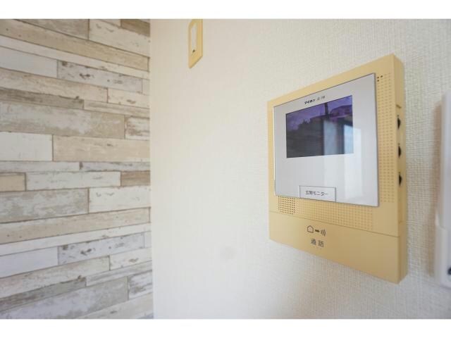 物件内観写真13　(カラーTVホン)