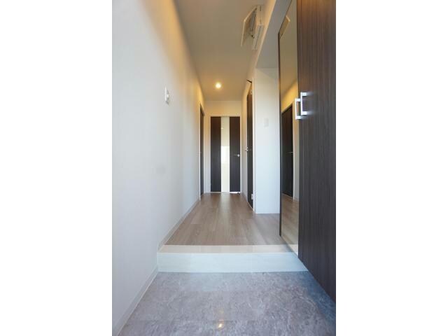 物件内観写真20　(トールタイプの靴入れ)