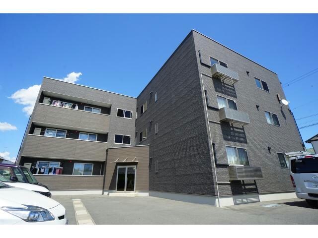 物件外観写真2　(外観)