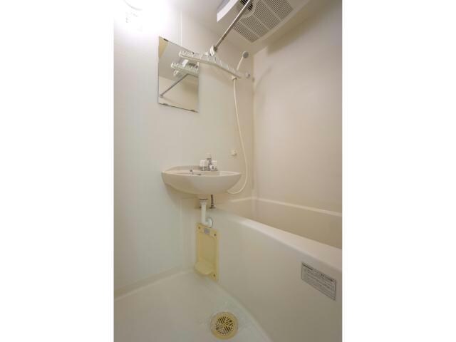 物件内観写真12　(浴室乾燥機つき！)