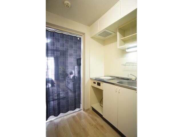 物件内観写真7　(IHクッキングヒーターあり！)