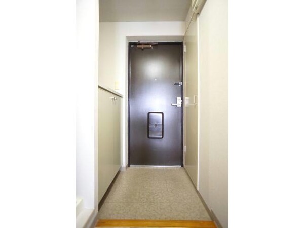 玄関回り(玄関収納あり♪)