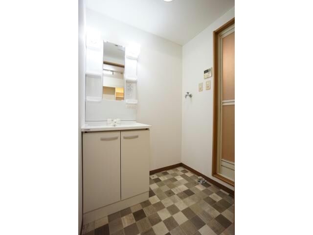 物件内観写真12　(シャンプードレッサー)