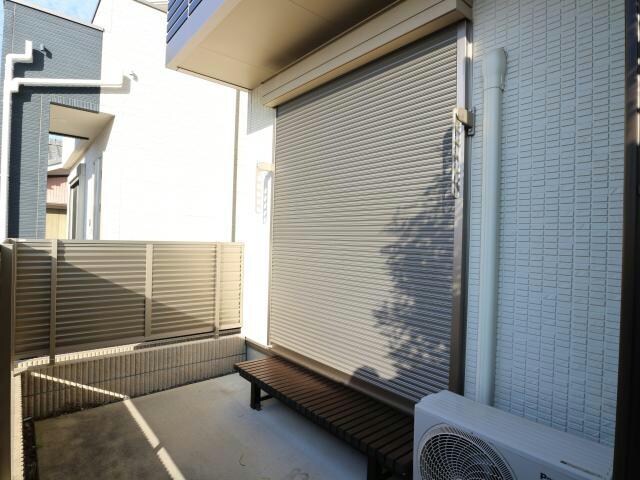 物件内観写真14　(日当たりの良いテラスもあります)