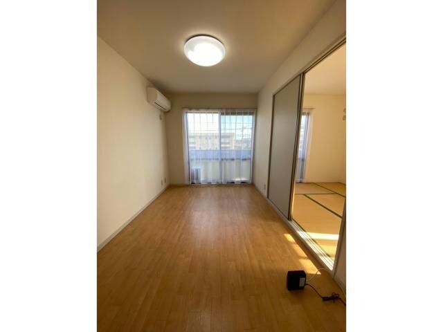 物件内観写真9　(エアコン)