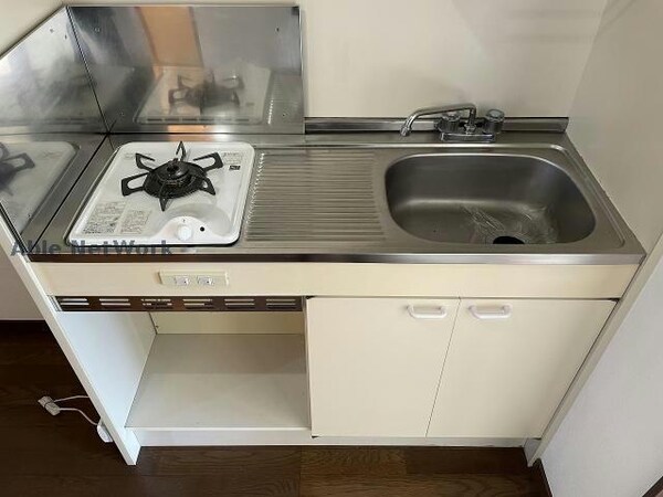 キッチン(※同物件別部屋の写真です。)