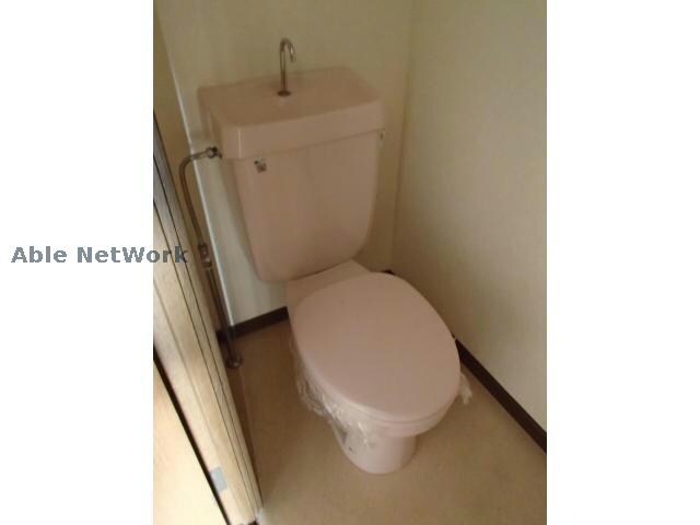 物件内観写真8　(※同物件別部屋の写真です。)