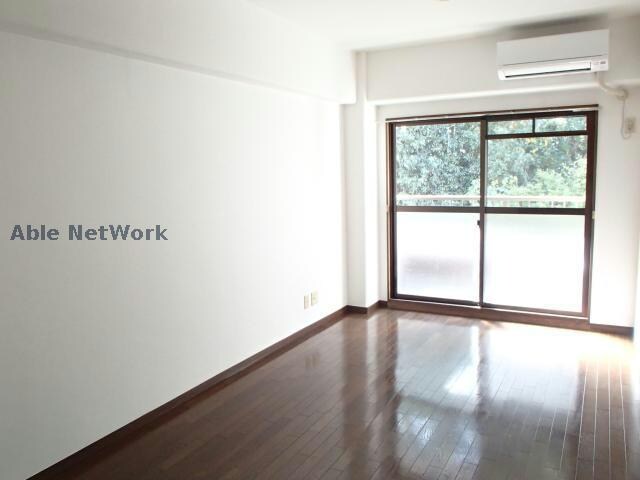 物件内観写真5　(※同物件別部屋の写真となります。)