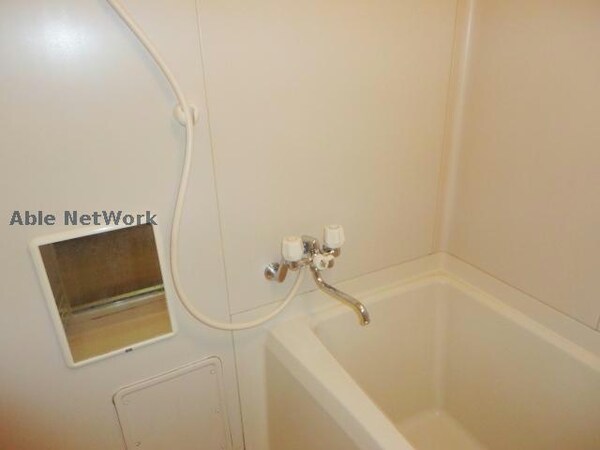 バス／シャワールーム等(※同一建物、他部屋の写真です。)