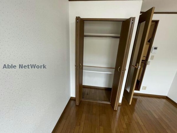 収納(リフォーム中　別部屋)