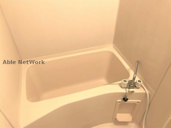 バス／シャワールーム等(※同物件別部屋の写真です。)