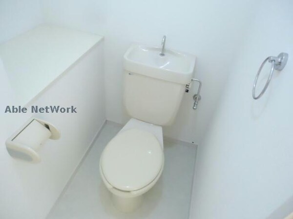 トイレ(※同物件別部屋の写真です。)