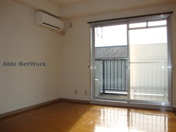 リビングダイニング