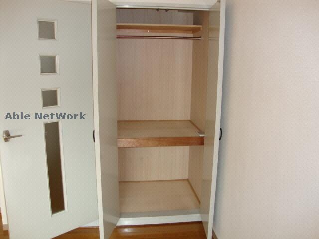 物件内観写真15　(収納)