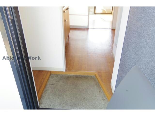 物件内観写真5　(※同建物別部屋です)