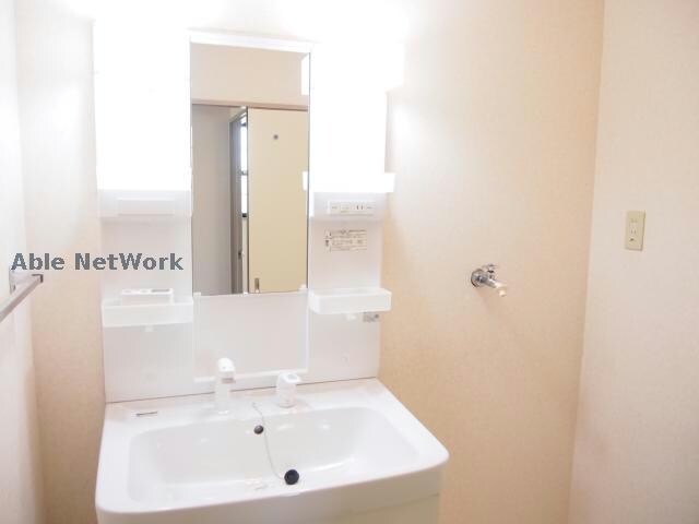 物件内観写真9　(同建物別部屋)