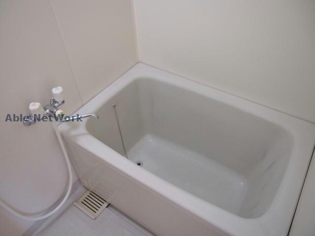 物件内観写真10　(同建物別部屋)