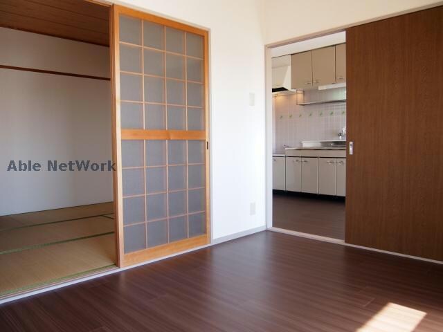 物件内観写真19　(同建物別部屋)