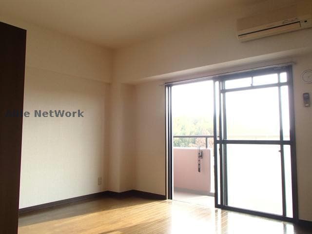 物件内観写真8　(同物件別部屋)