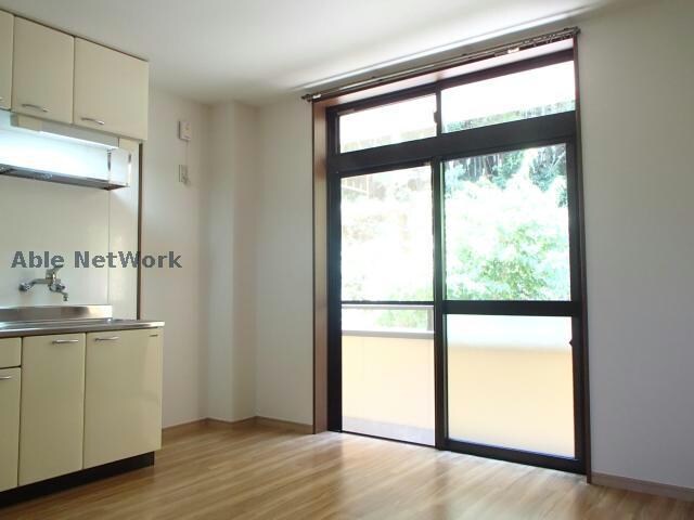 物件内観写真7　(※同物件別部屋の写真です。)