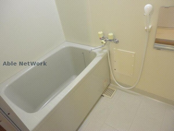 バス／シャワールーム等(※同物件別部屋の写真となります。)