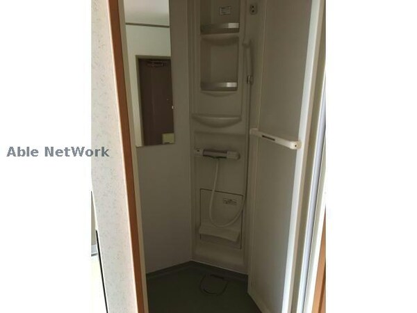 バス／シャワールーム等(※同一建物、他部屋の写真です。)