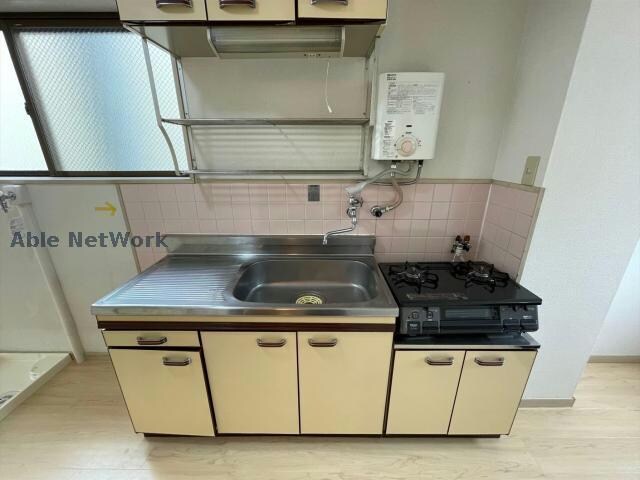 物件内観写真5　(同建物別部屋)