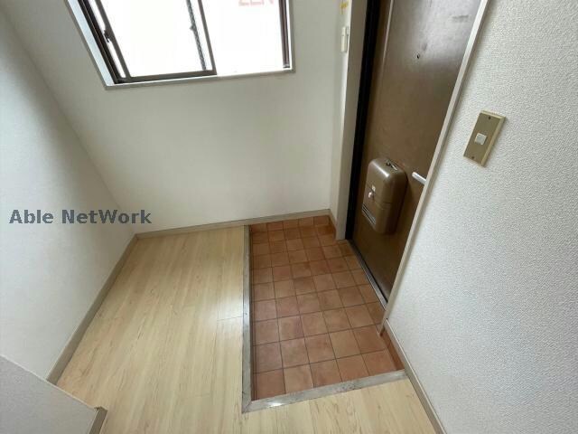 物件内観写真8　(同建物別部屋)