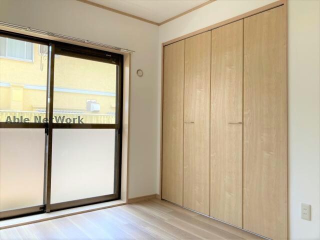 物件内観写真13　(同建物別部屋)