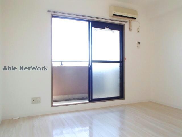 物件内観写真4　(※同物件別部屋の写真です。)