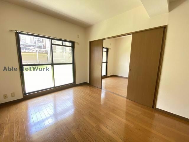 物件内観写真12　(※同物件別部屋の写真です。)