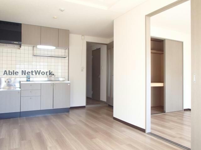 物件内観写真5　(※同物件別部屋の写真となります。)