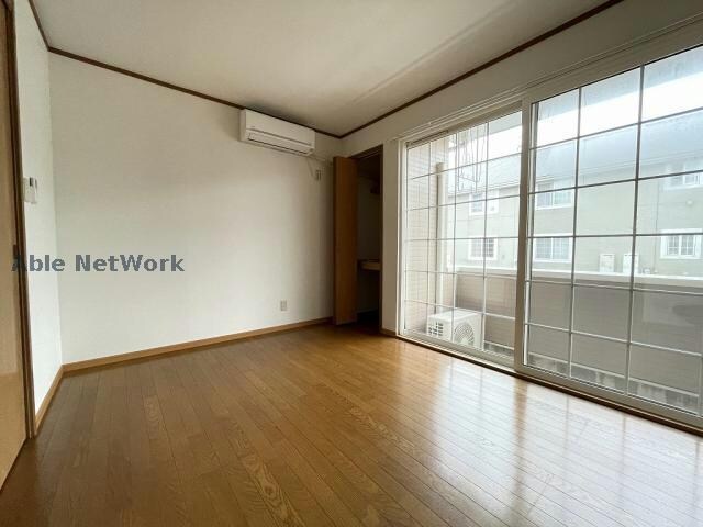 物件内観写真7　(同物件別部屋)